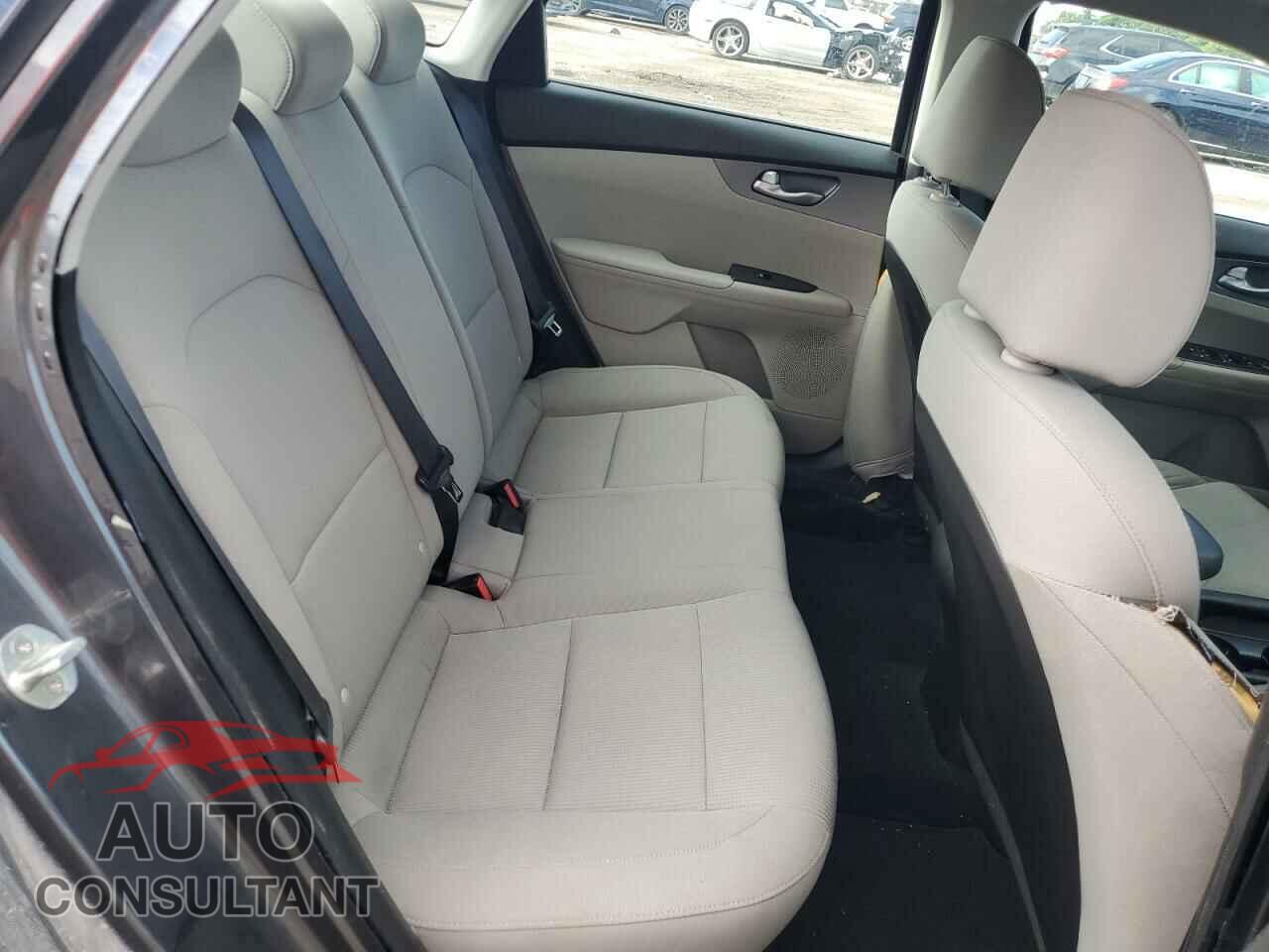 KIA FORTE 2020 - 3KPF24AD2LE213914