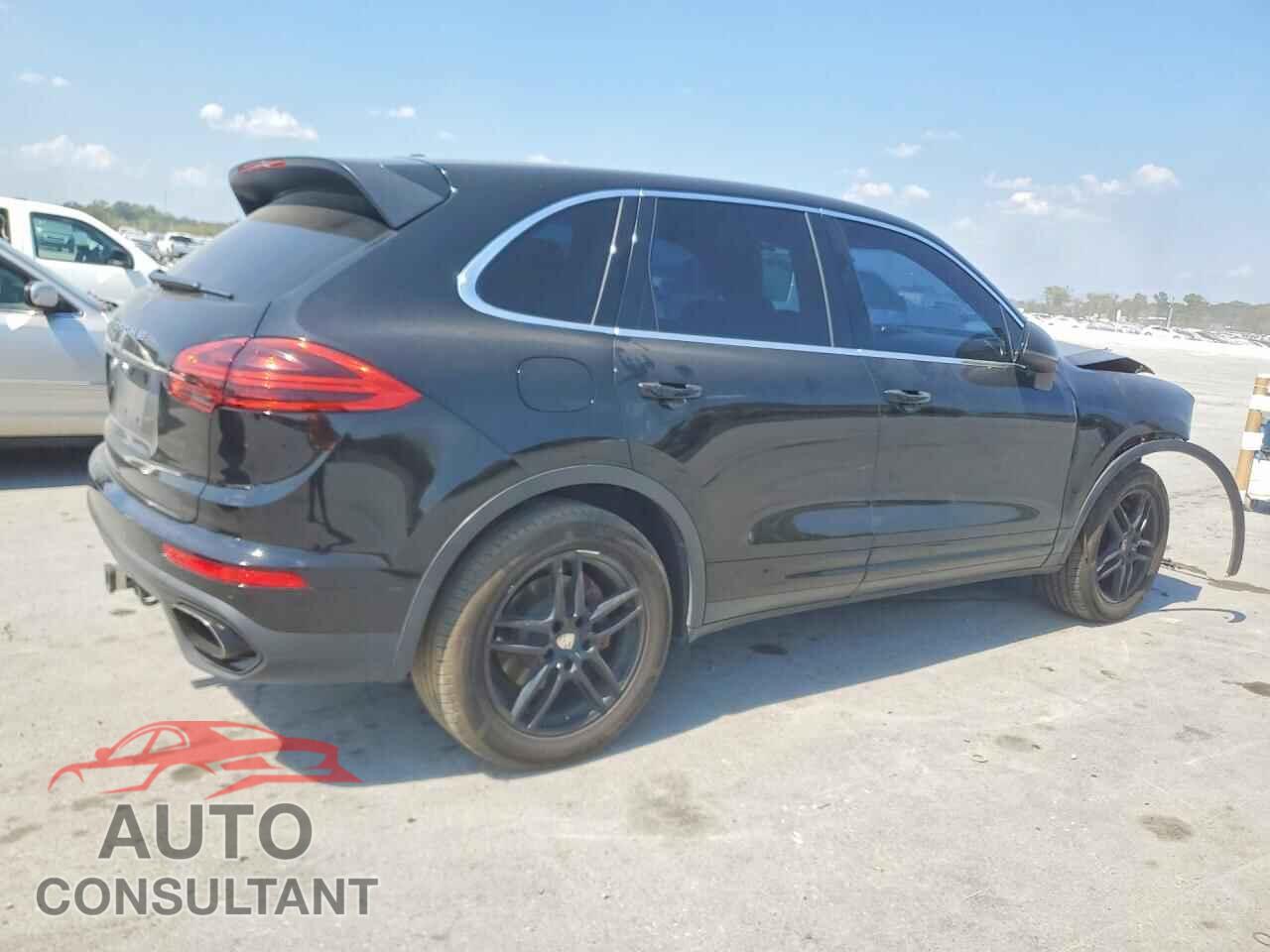 PORSCHE CAYENNE 2016 - WP1AA2A25GLA02637