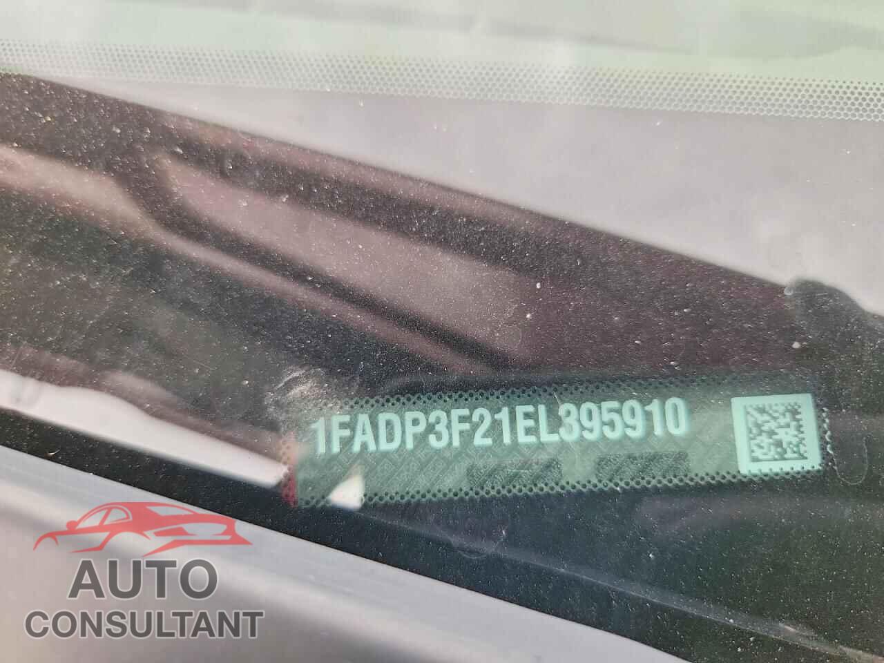 FORD FOCUS 2014 - 1FADP3F21EL395910