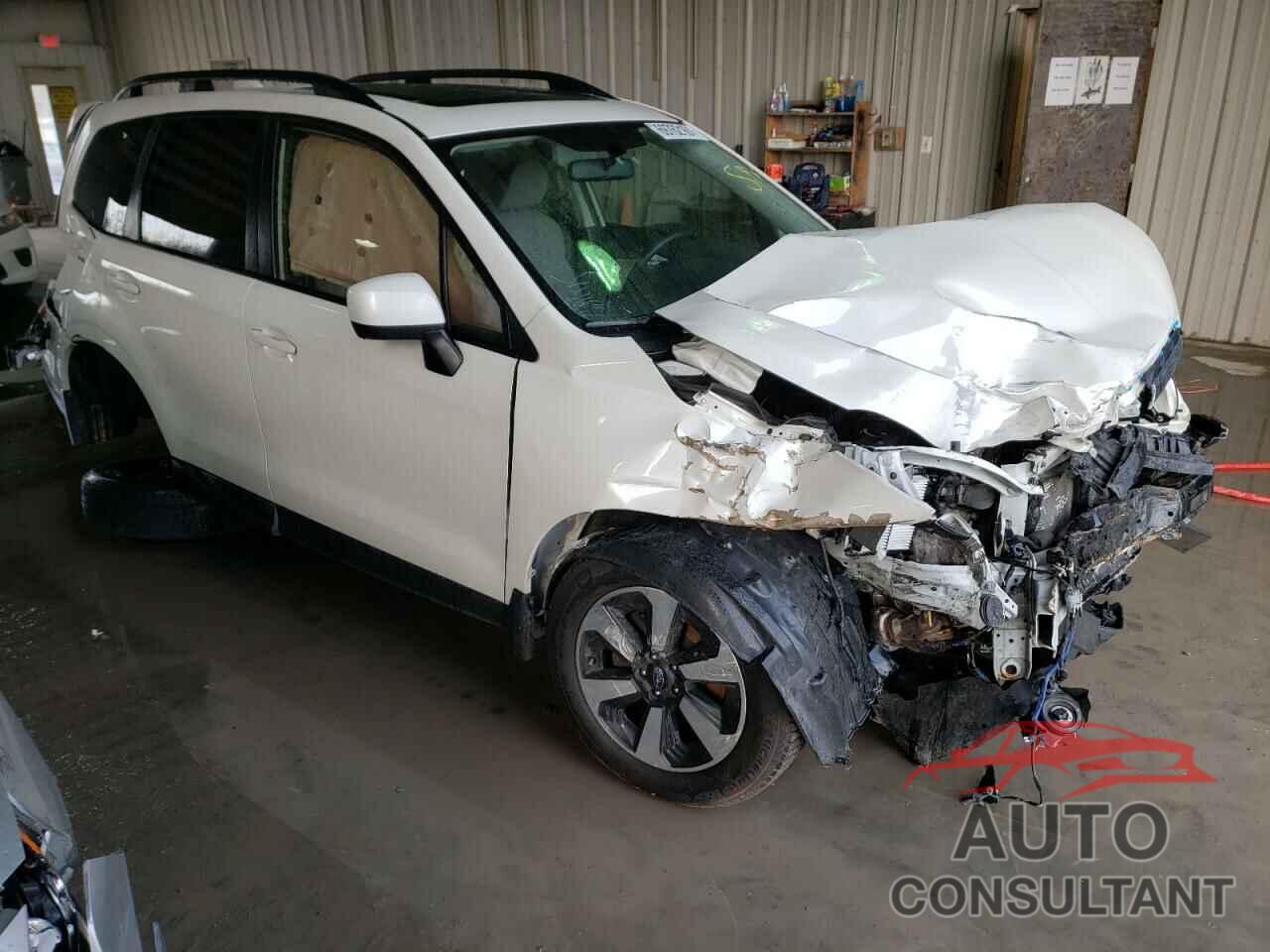 SUBARU FORESTER 2018 - JF2SJAEC1JH431949