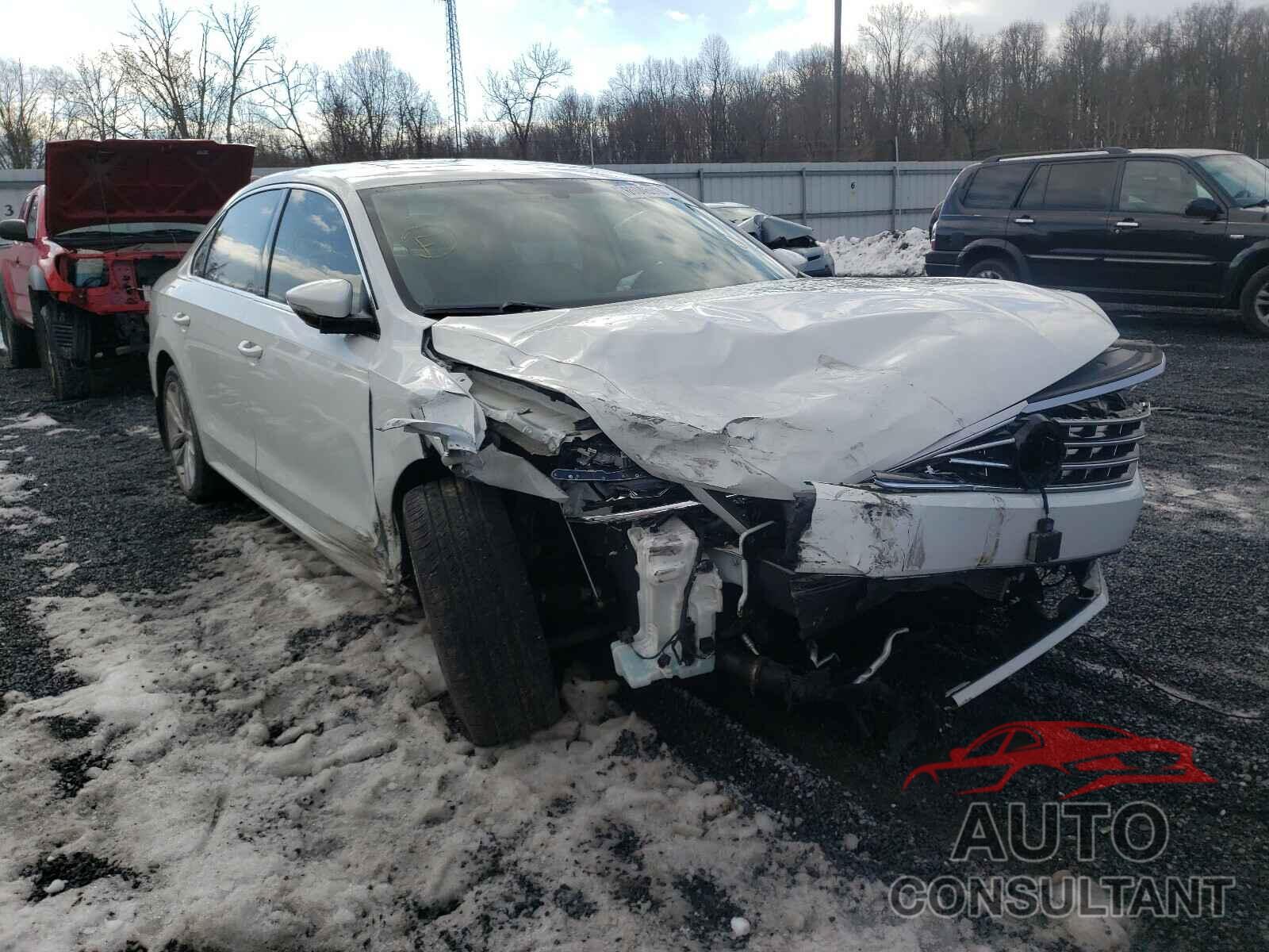VOLKSWAGEN PASSAT 2018 - 1VWBA7A39JC025631