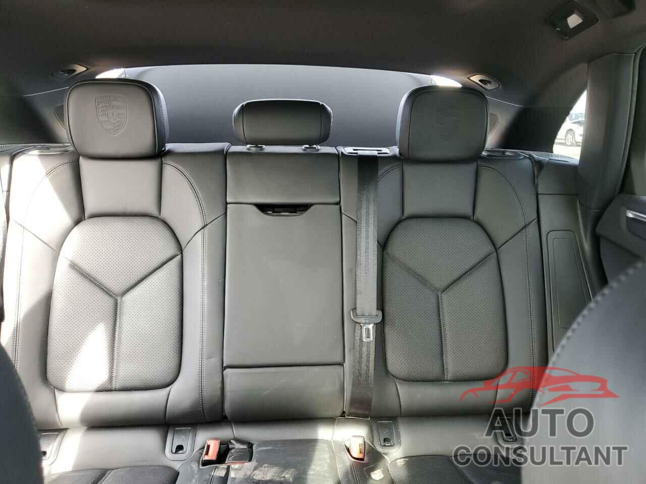 PORSCHE MACAN 2018 - WP1AA2A54JLB12578