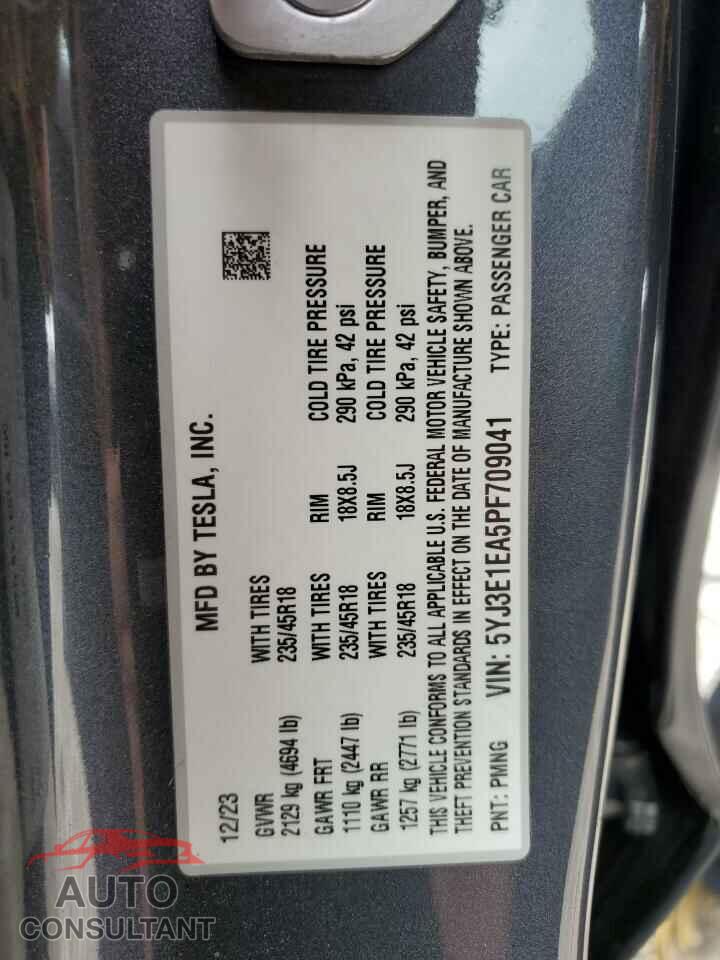 TESLA MODEL 3 2023 - 5YJ3E1EA5PF709041