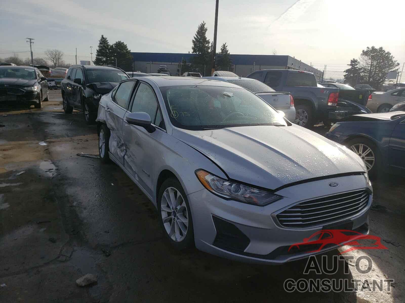FORD FUSION 2019 - 3FA6P0LU3KR238311