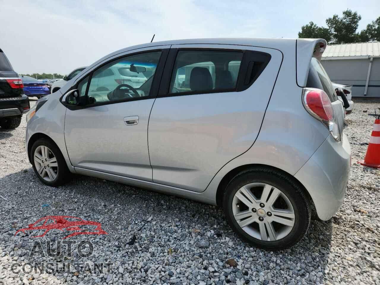 CHEVROLET SPARK 2013 - KL8CD6S9XDC582816