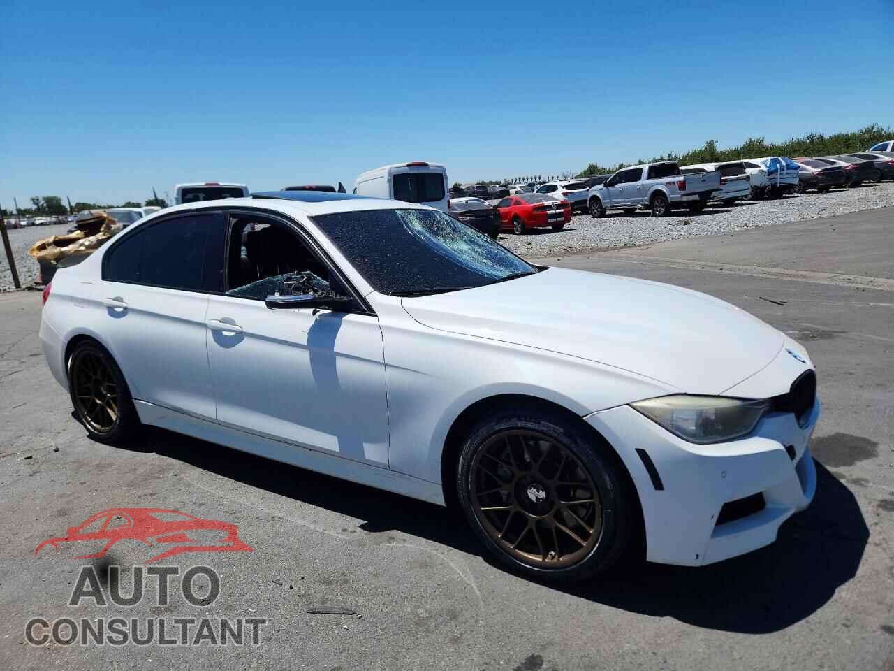 BMW 3 SERIES 2014 - WBA3A9C54EF477795