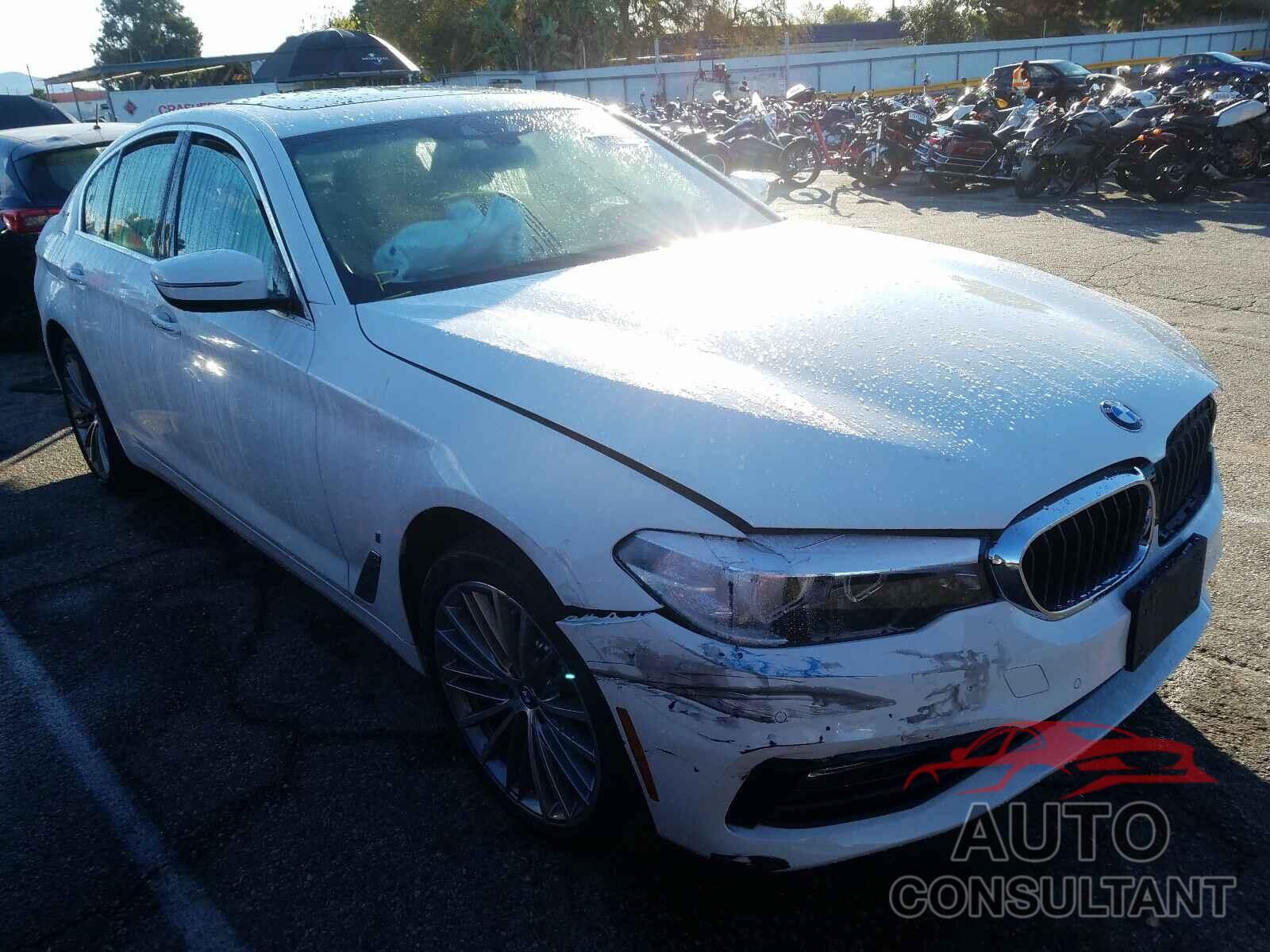 BMW 5 SERIES 2018 - WBAJA9C55JB251239