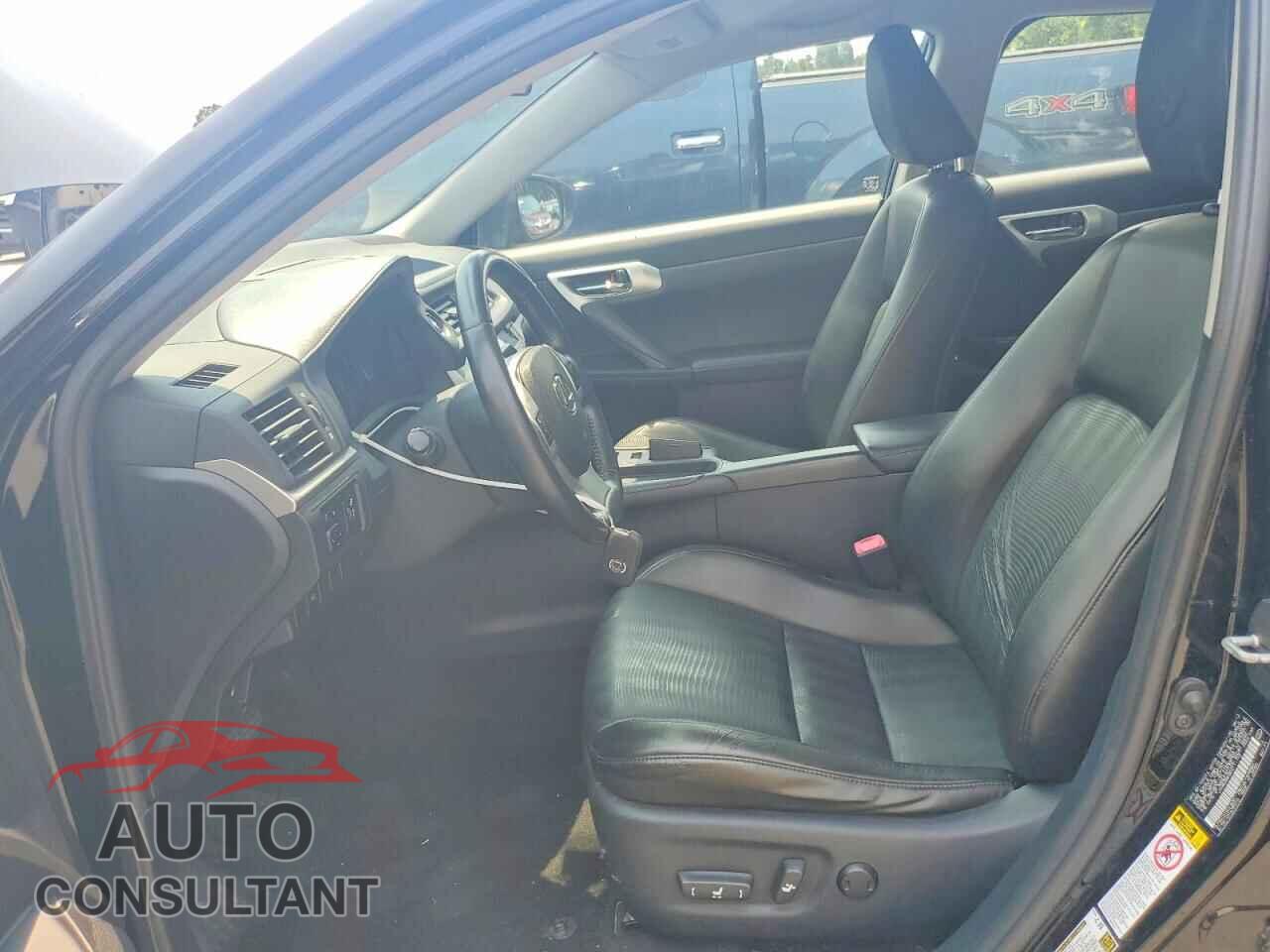LEXUS CT 200 2012 - JTHKD5BH8C2111772