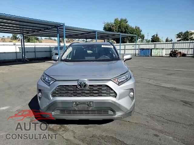TOYOTA RAV4 2019 - JTMP1RFV7KD507296