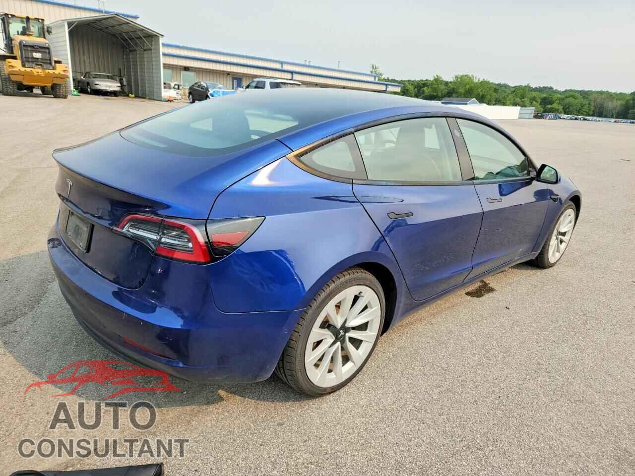 TESLA MODEL 3 2022 - 5YJ3E1EA0NF290318