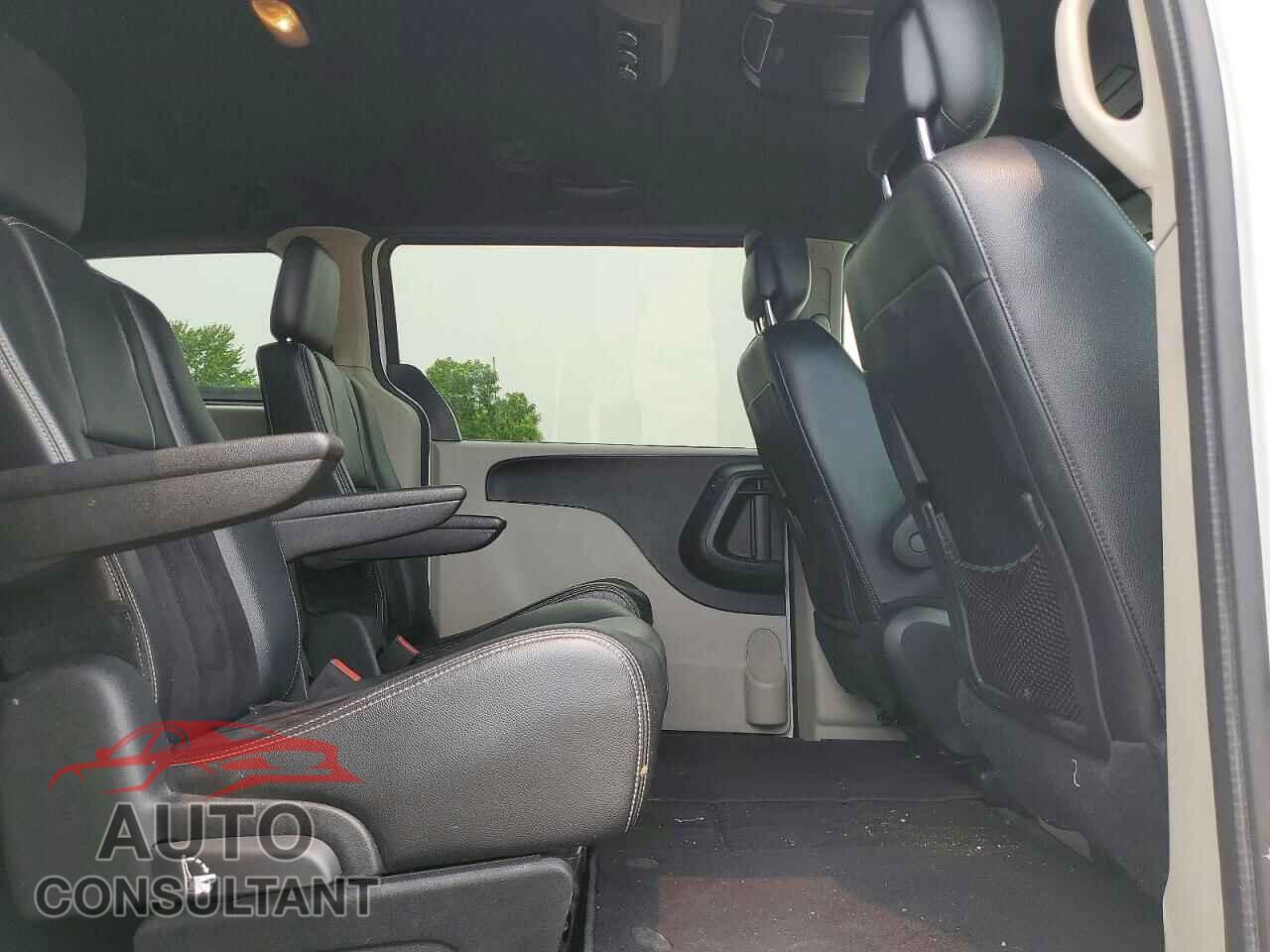 DODGE CARAVAN 2017 - 2C4RDGBG9HR802613