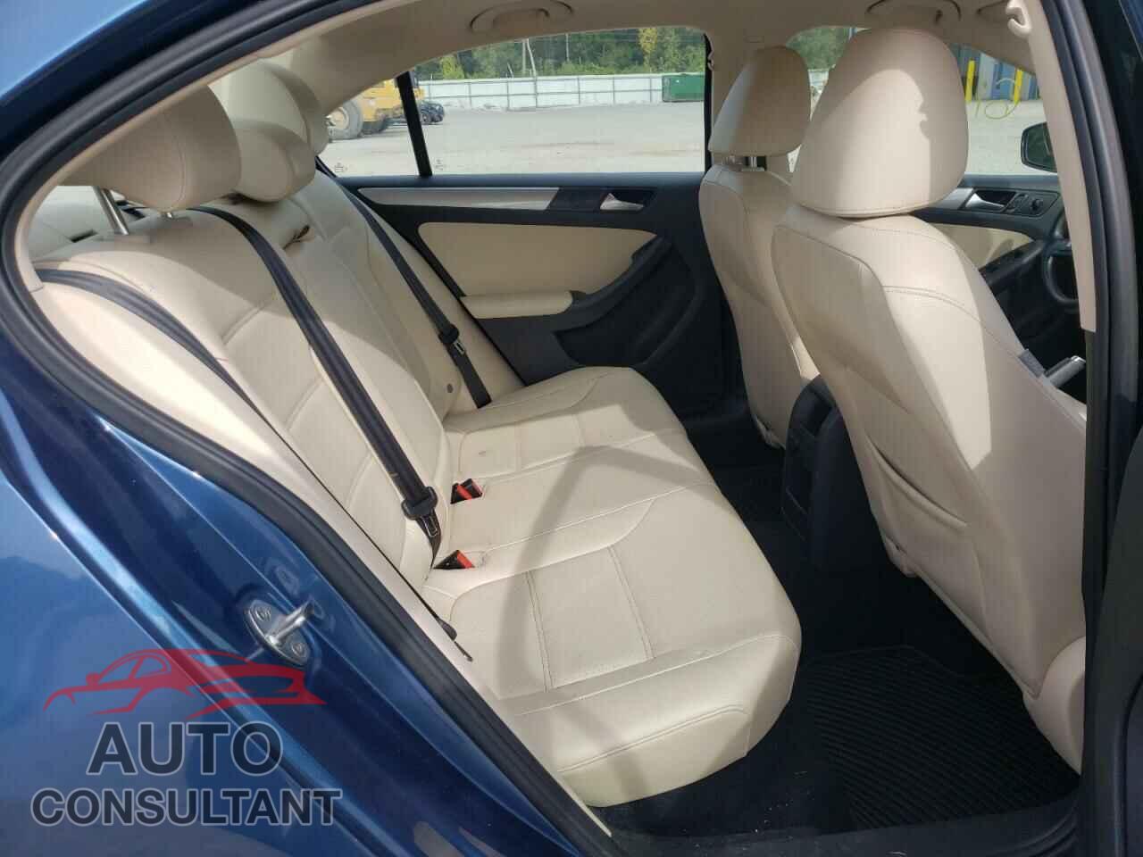 VOLKSWAGEN JETTA 2017 - 3VWDB7AJ2HM202243