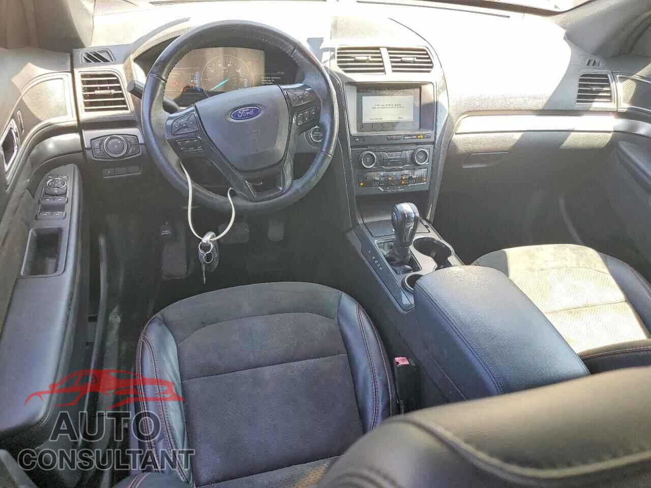 FORD EXPLORER 2018 - 1FM5K7D83JGB04740