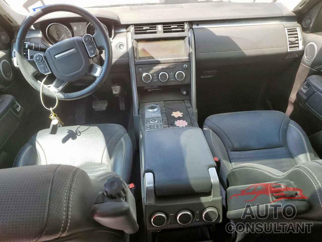 LAND ROVER DISCOVERY 2017 - SALRTBBV7HA015466