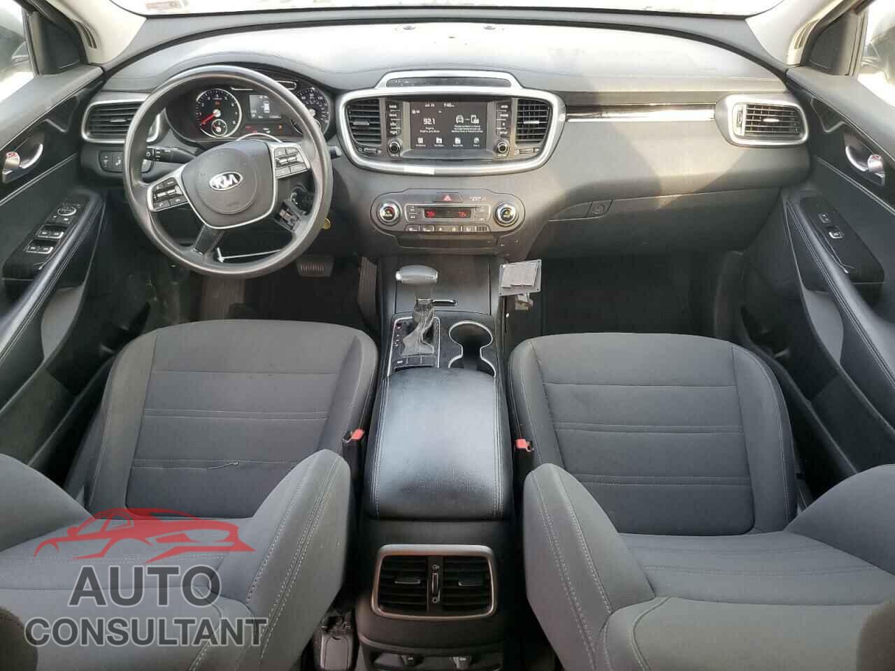 KIA CADENZA 2019 - 5XYPG4A58KG483360
