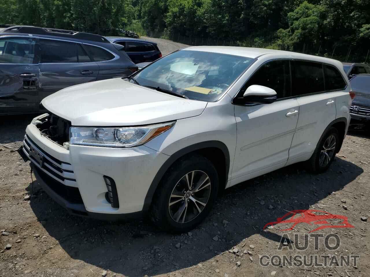 TOYOTA HIGHLANDER 2018 - 5TDBZRFH6JS891247