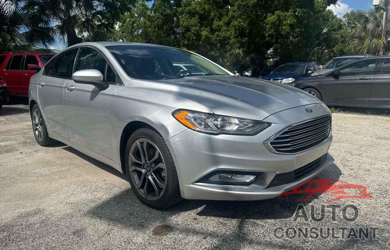 FORD FUSION 2017 - 3FA6P0HDXHR332901