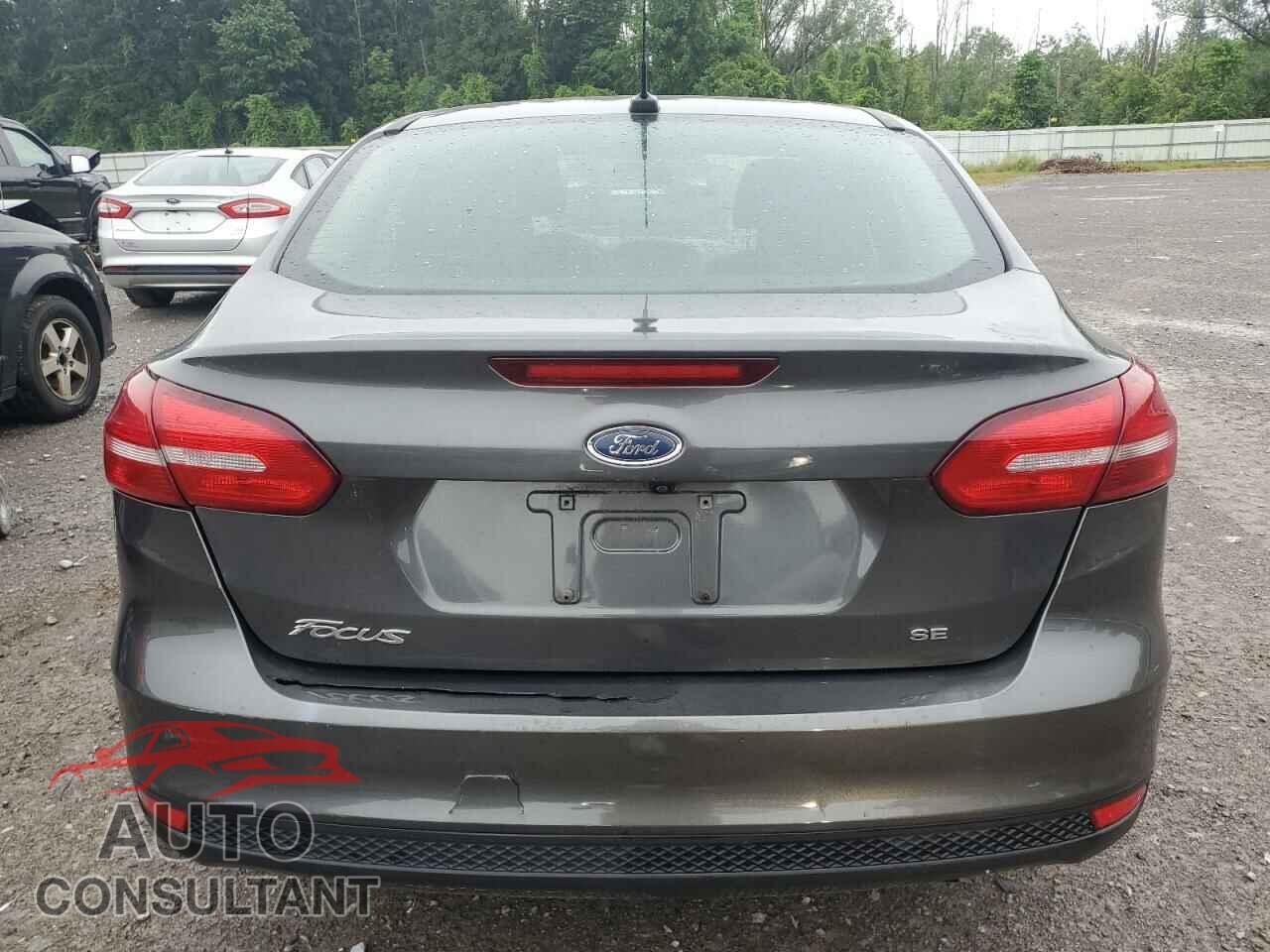FORD FOCUS 2017 - 1FADP3F28HL323591