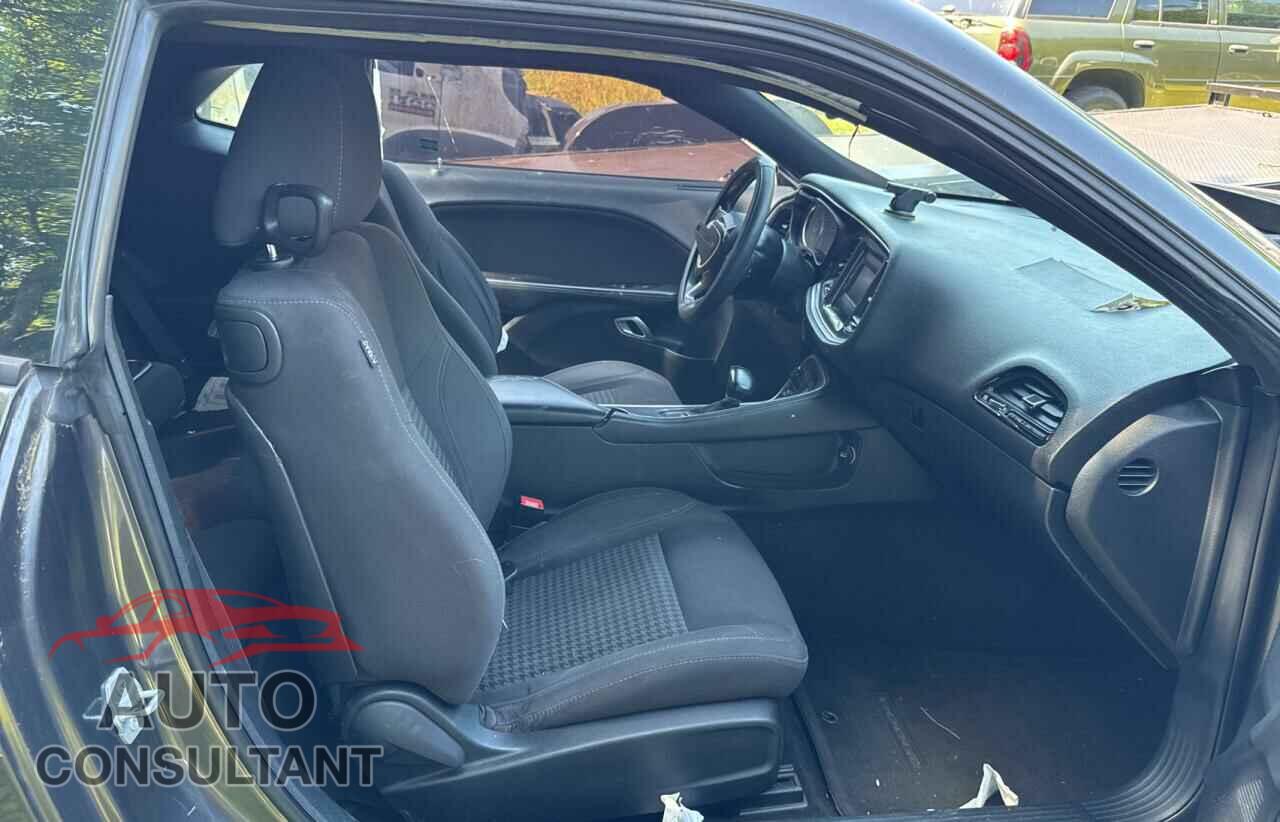 DODGE CHALLENGER 2017 - 2C3CDZAG8HH598075