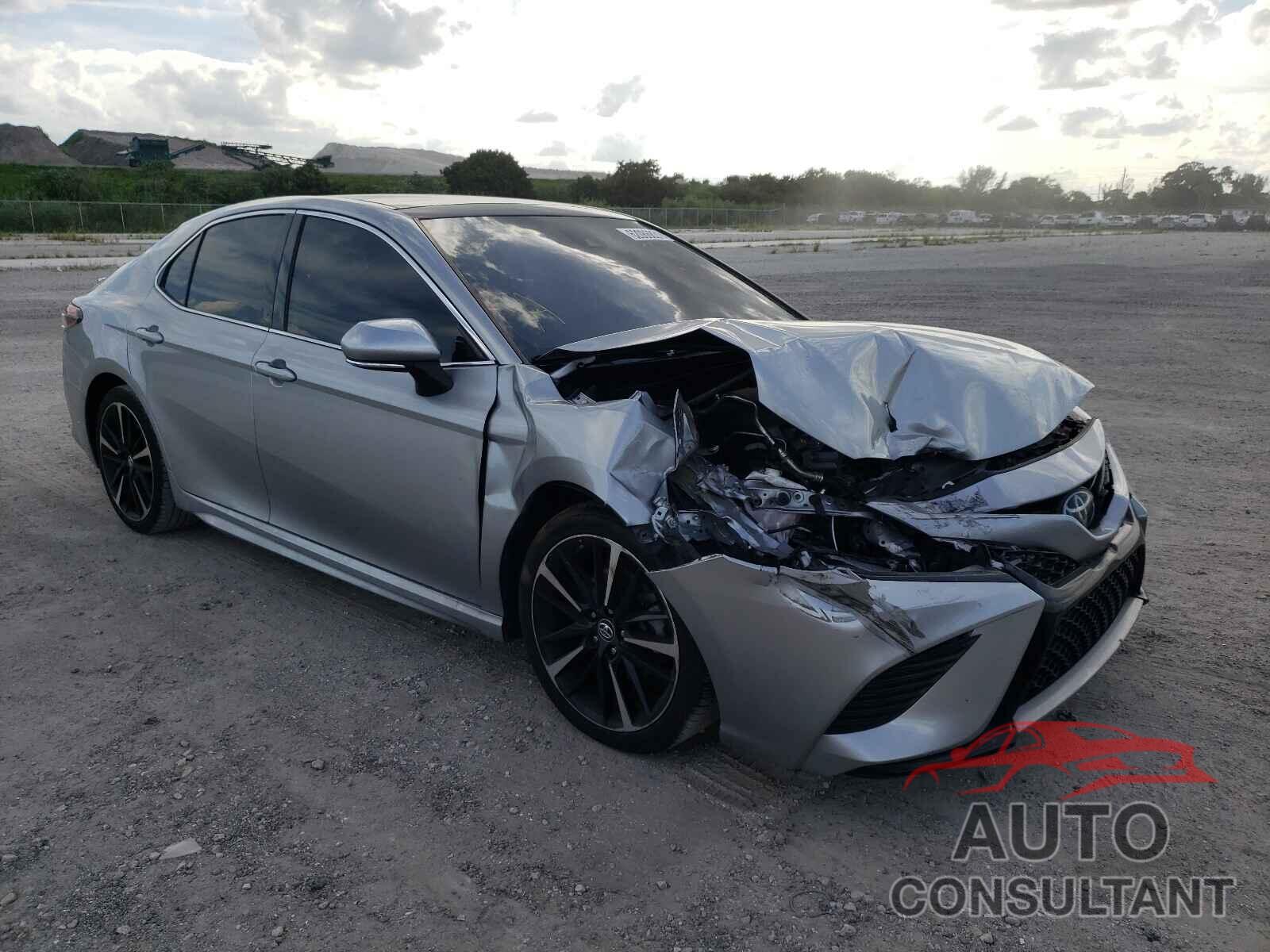 TOYOTA CAMRY 2019 - 4T1B61HK3KU692443