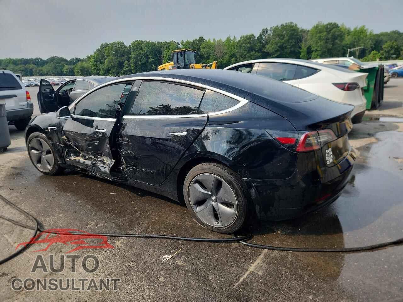 TESLA MODEL 3 2019 - 5YJ3E1EA1KF399432