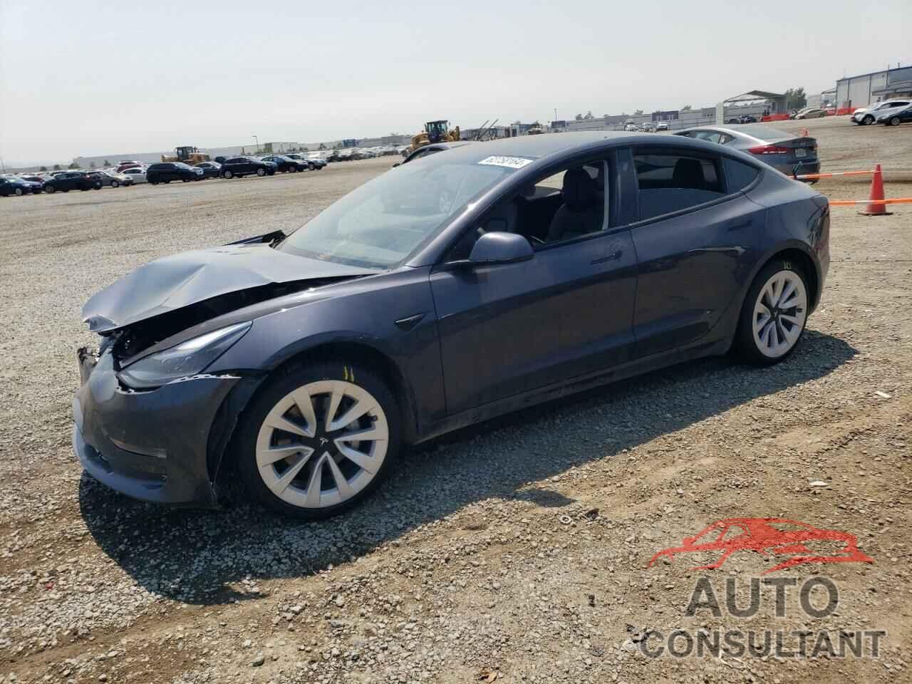 TESLA MODEL 3 2022 - 5YJ3E1EA5NF240269