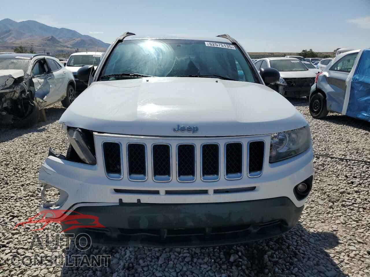 JEEP COMPASS 2016 - 1C4NJCBA9GD681675
