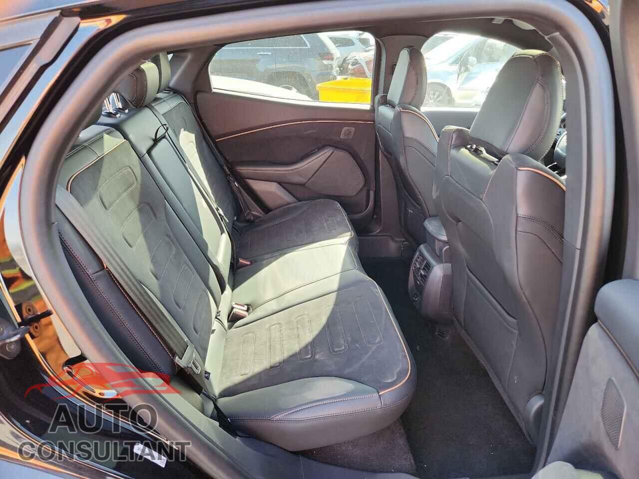 FORD MUSTANG 2023 - 3FMTK4SE6PMA61931