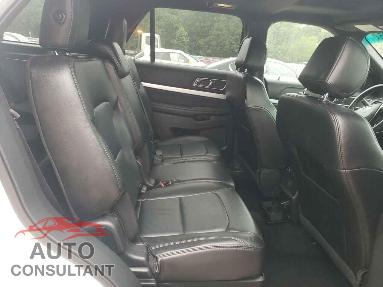 FORD EXPLORER 2017 - 1FM5K8D85HGA31323