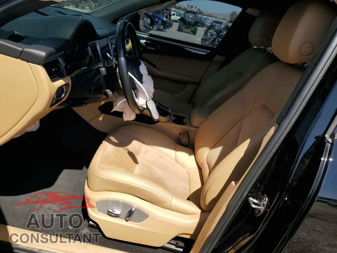 PORSCHE MACAN 2018 - WP1AA2A59JLB03925