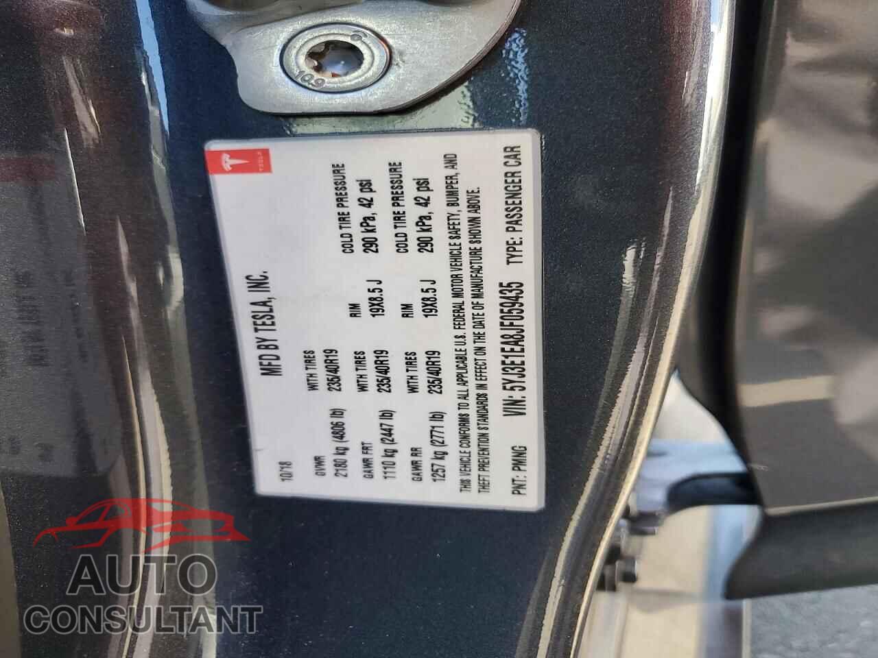 TESLA MODEL 3 2018 - 5YJ3E1EA8JF059435