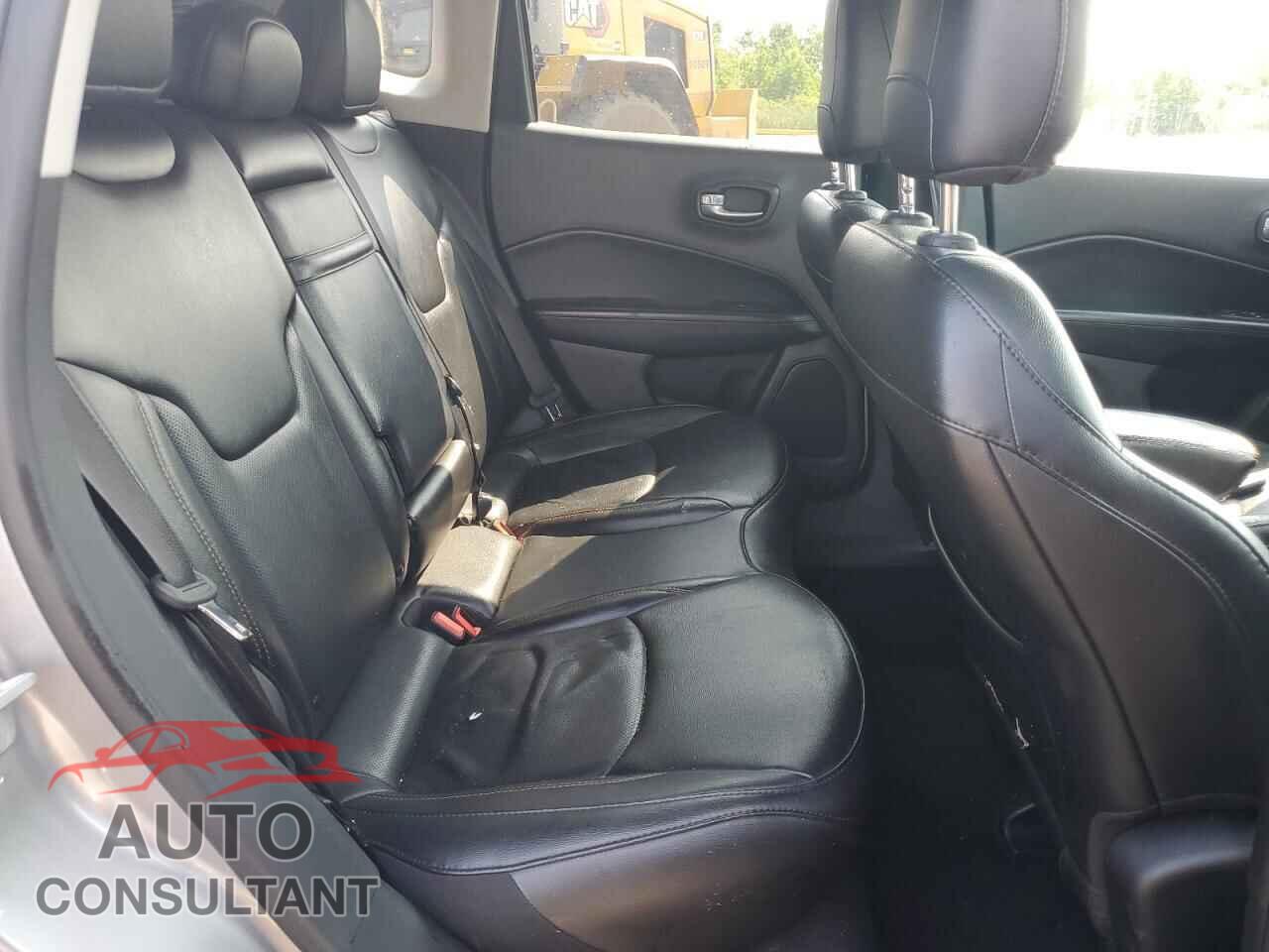 JEEP COMPASS 2019 - 3C4NJDCBXKT760725