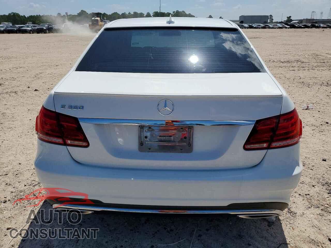 MERCEDES-BENZ E-CLASS 2015 - WDDHF5KB7FB119034