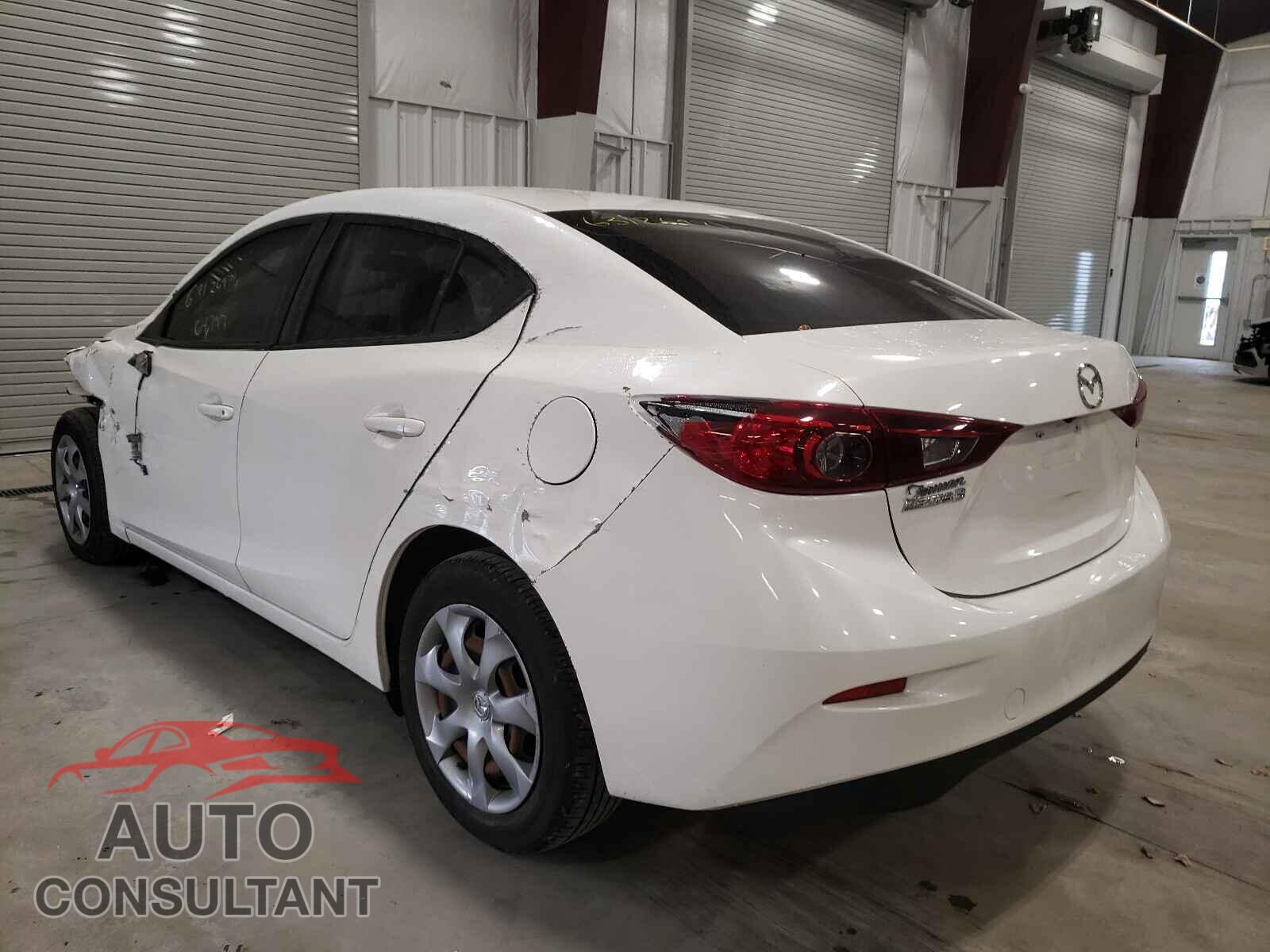 MAZDA 3 2017 - JM1BN1U71H1100878