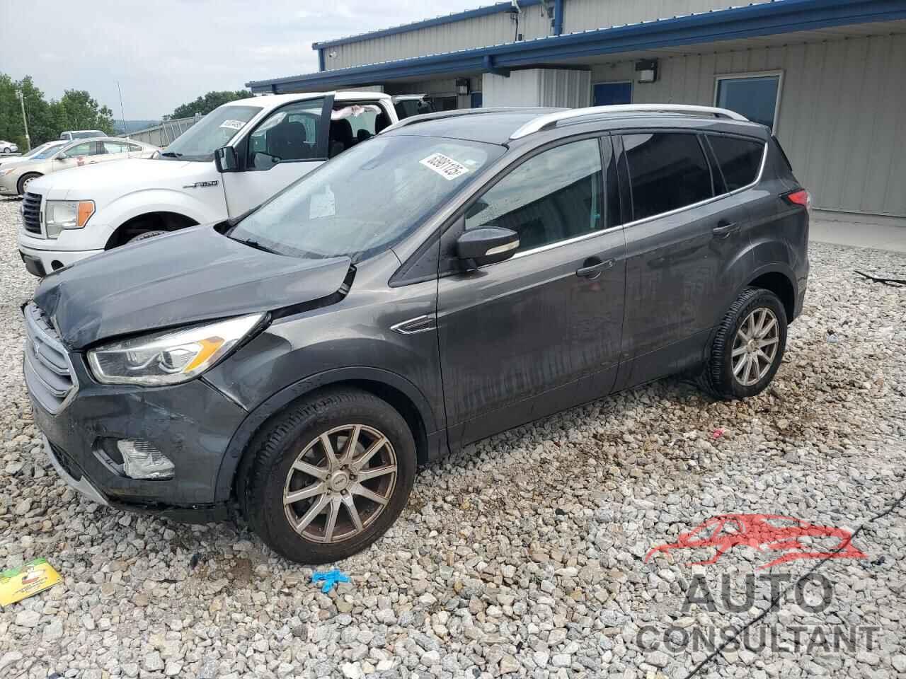 FORD ESCAPE 2017 - 1FMCU9J95HUA33224