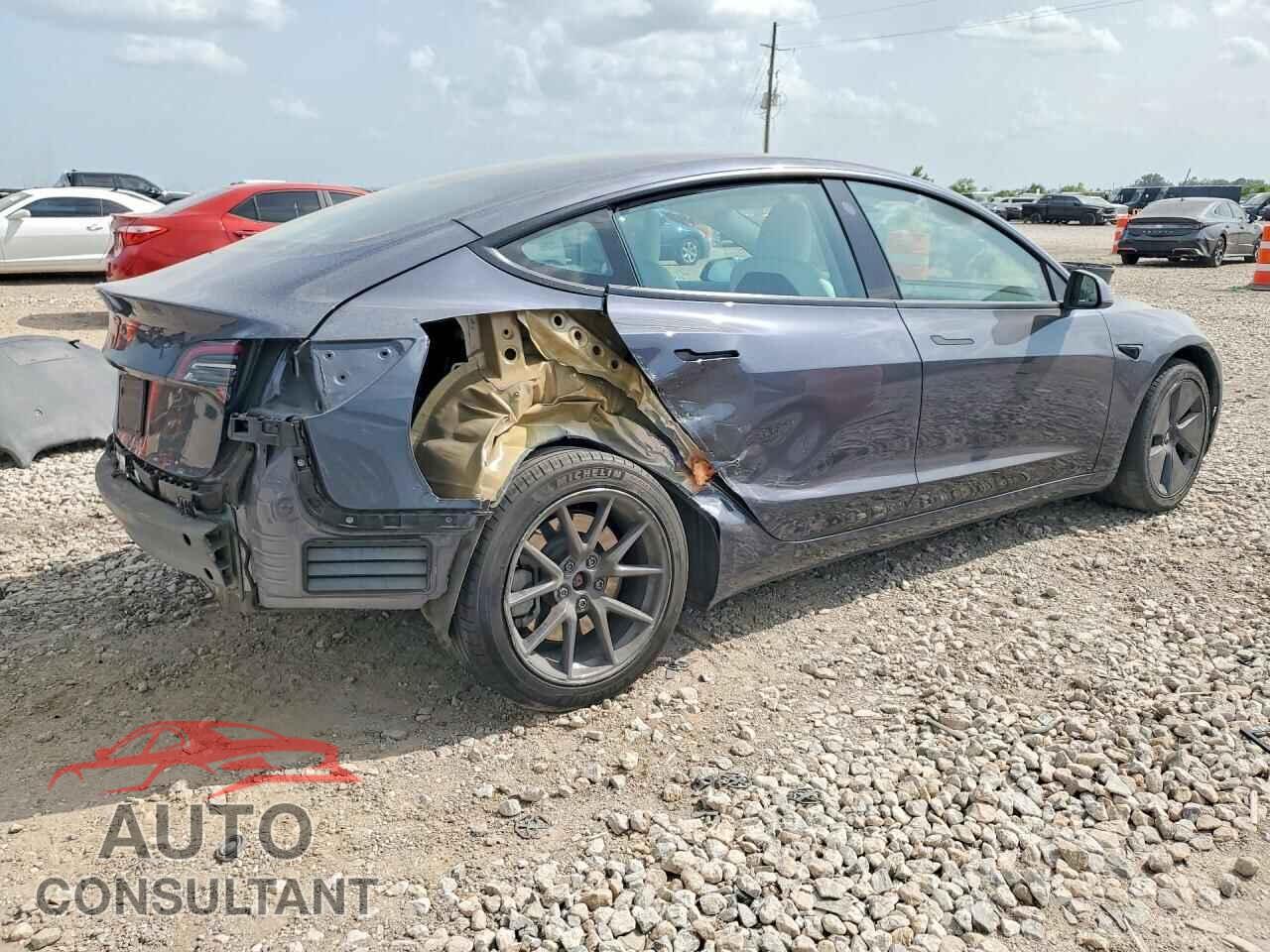 TESLA MODEL 3 2023 - 5YJ3E1EA6PF664272