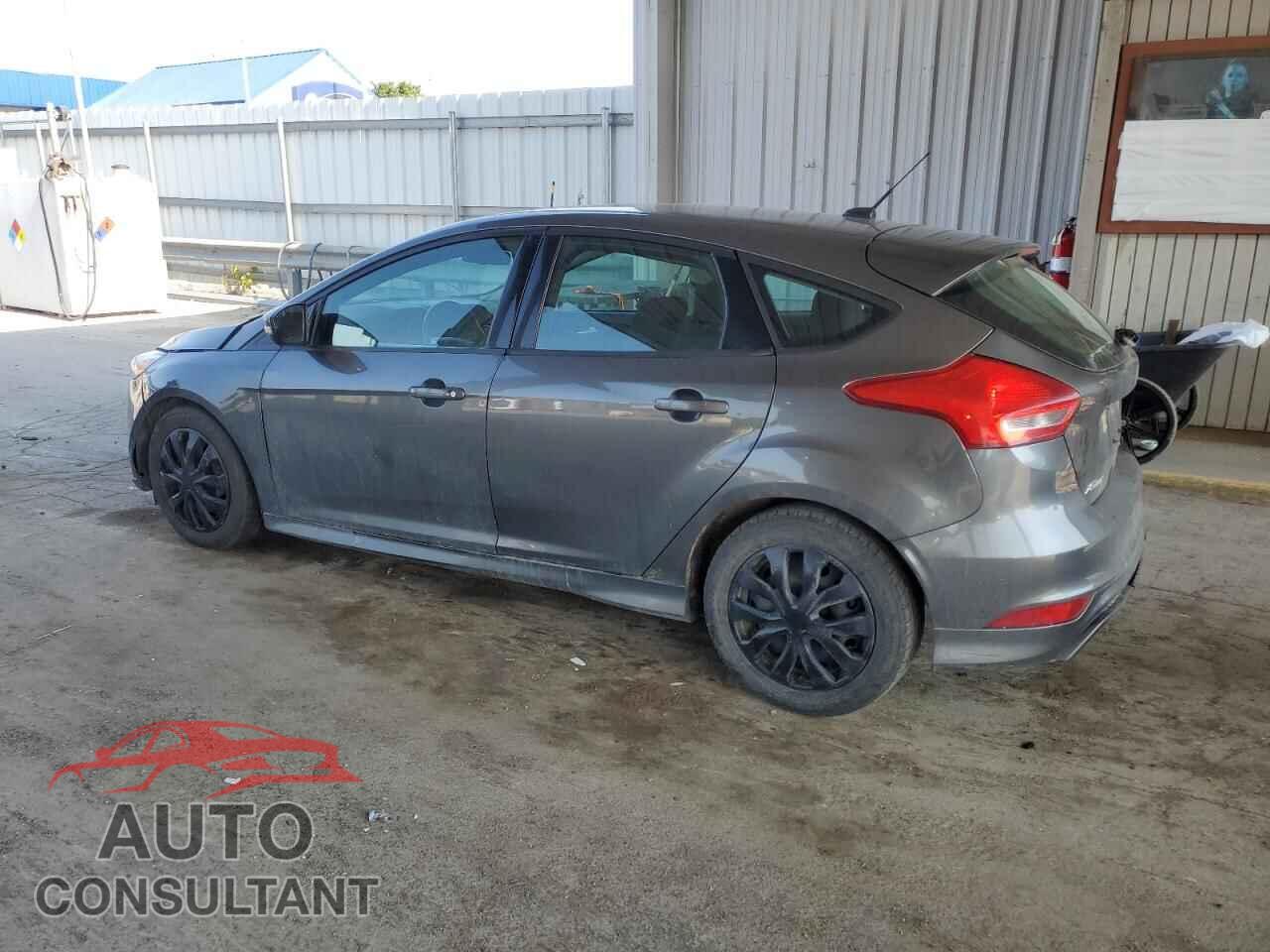 FORD FOCUS 2015 - 1FADP3K20FL371282