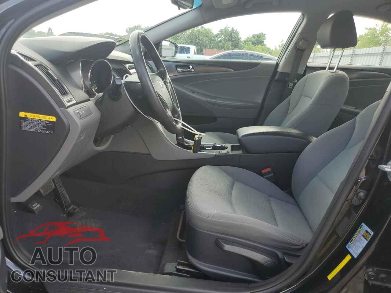 HYUNDAI SONATA 2014 - KMHEC4A46EA115236