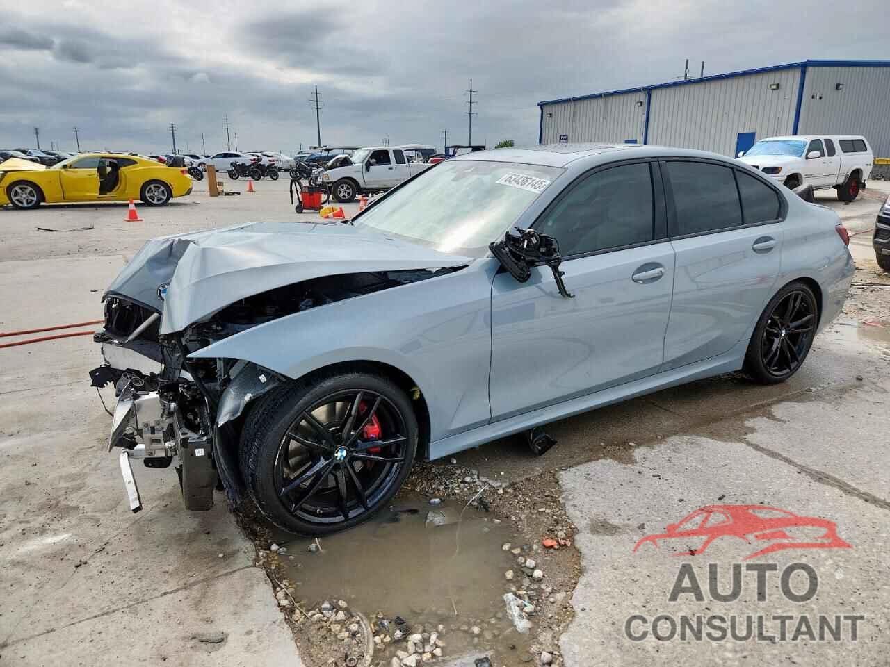 BMW 3 SERIES 2023 - 3MW69FF08P8C83464