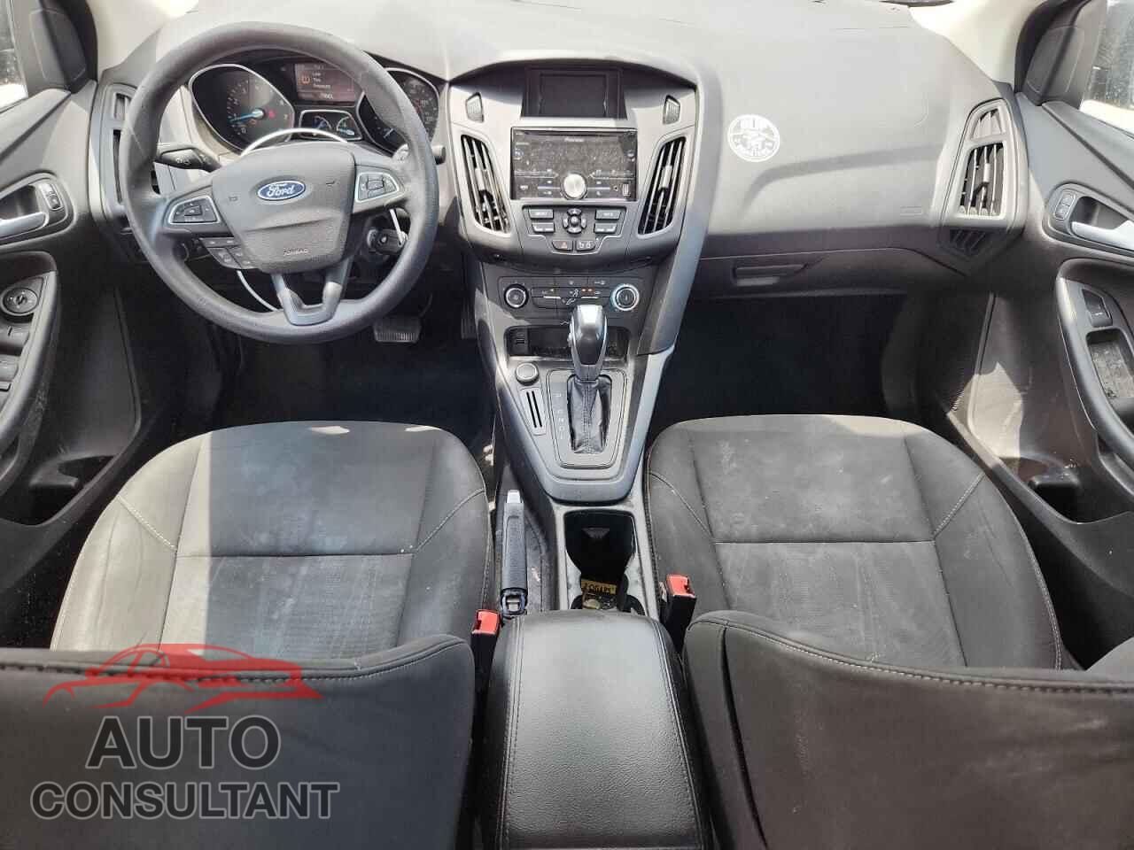 FORD FOCUS 2016 - 1FADP3F23GL404660