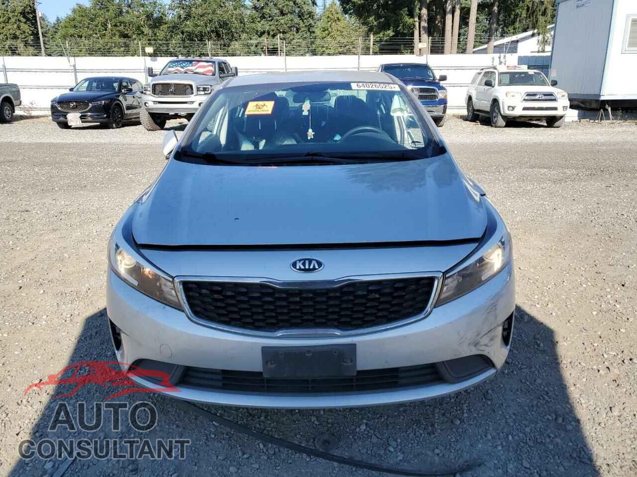 KIA FORTE 2018 - 3KPFL4A78JE249921