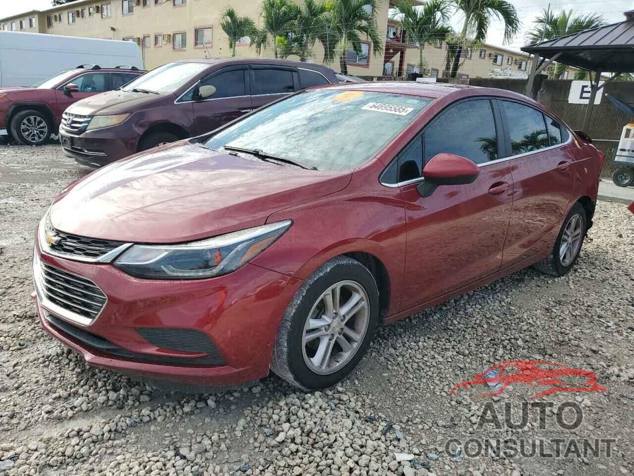 CHEVROLET CRUZE 2018 - 1G1BE5SM7J7192915