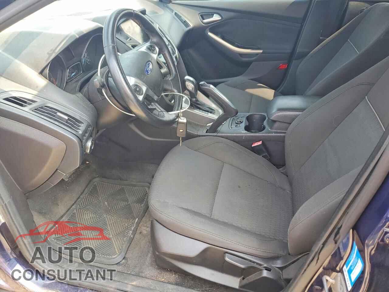 FORD FOCUS 2012 - 1FAHP3M2XCL157930