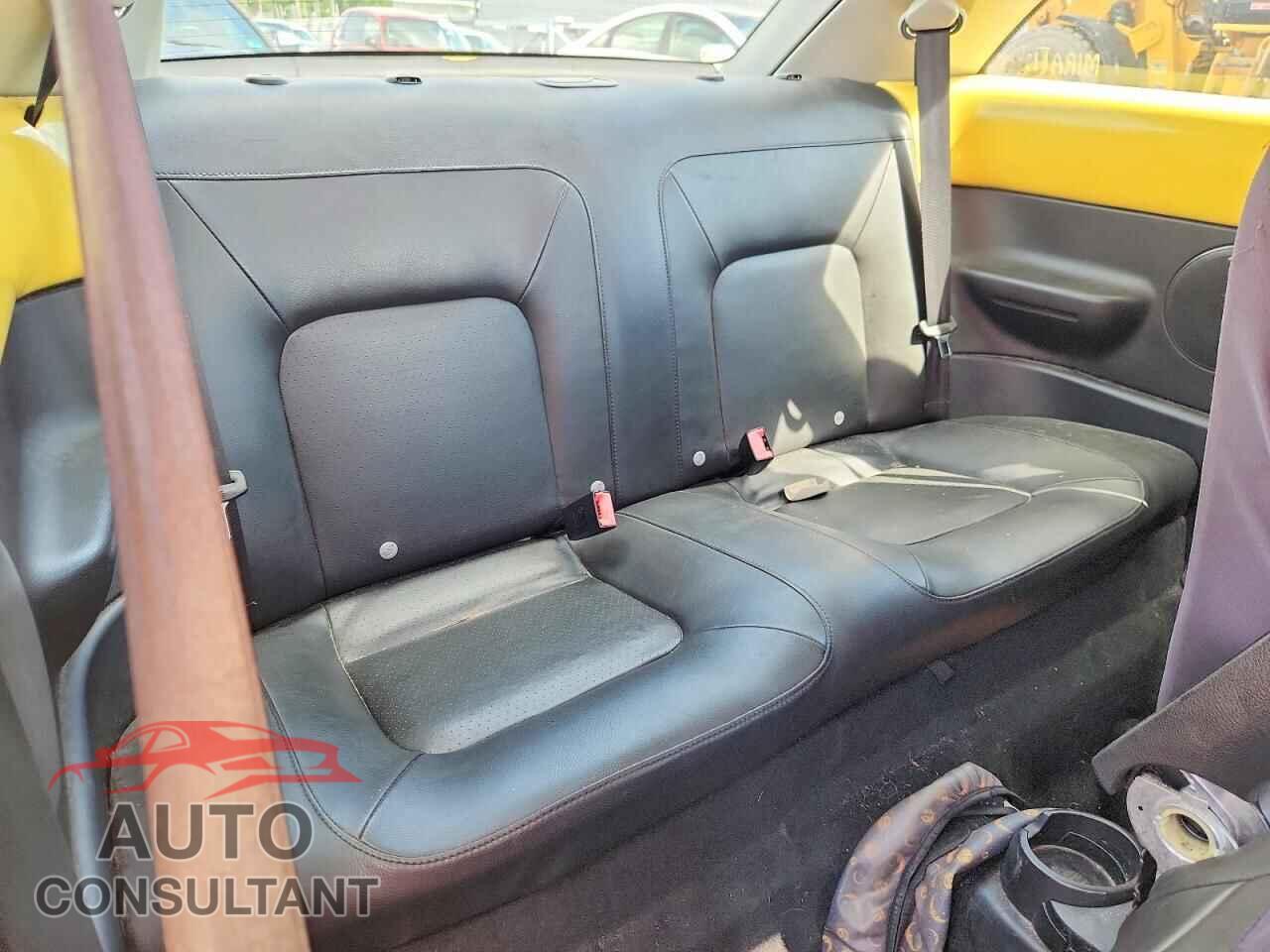 VOLKSWAGEN BEETLE 2010 - 3VWPG3AG2AM012072