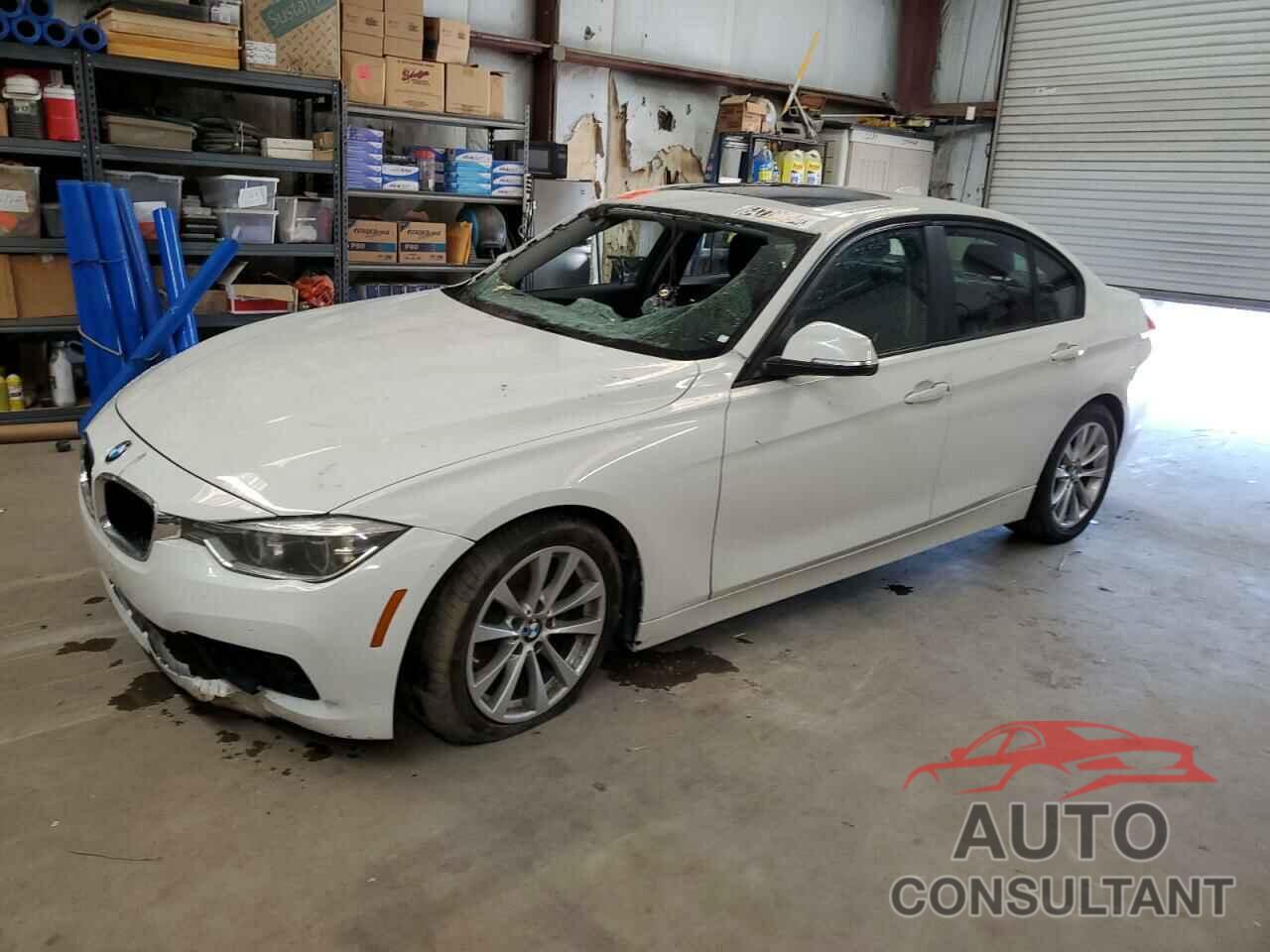 BMW 3 SERIES 2018 - WBA8E1G51JNU89828