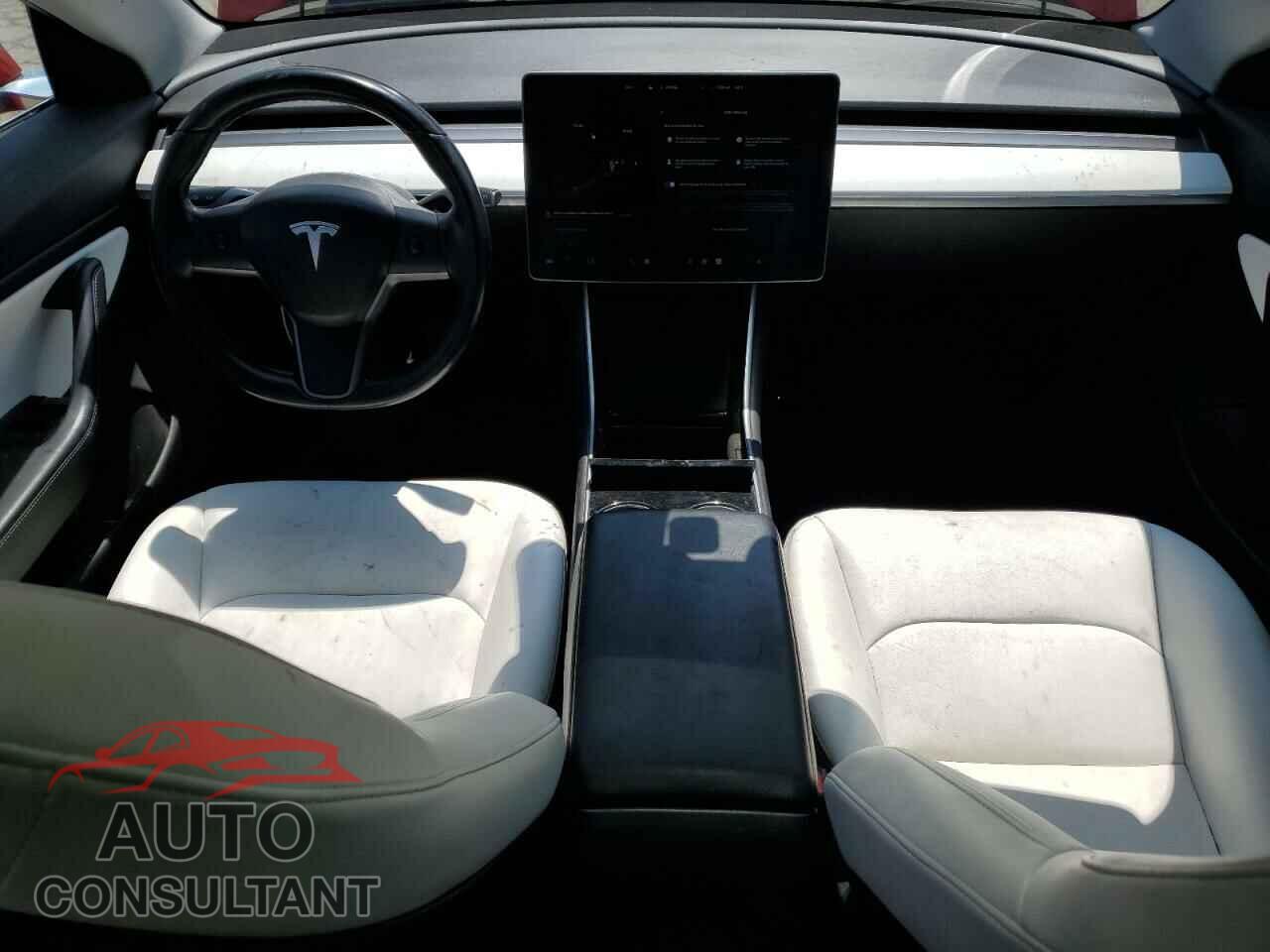 TESLA MODEL 3 2018 - 5YJ3E1EA4JF155711