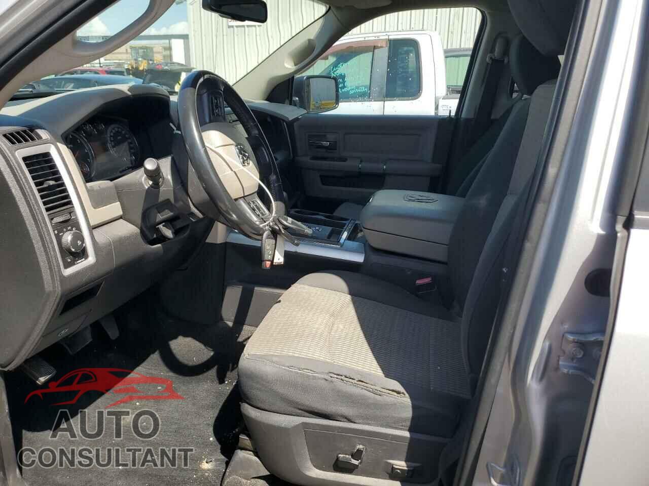 DODGE RAM 1500 2012 - 1C6RD7LT0CS109665