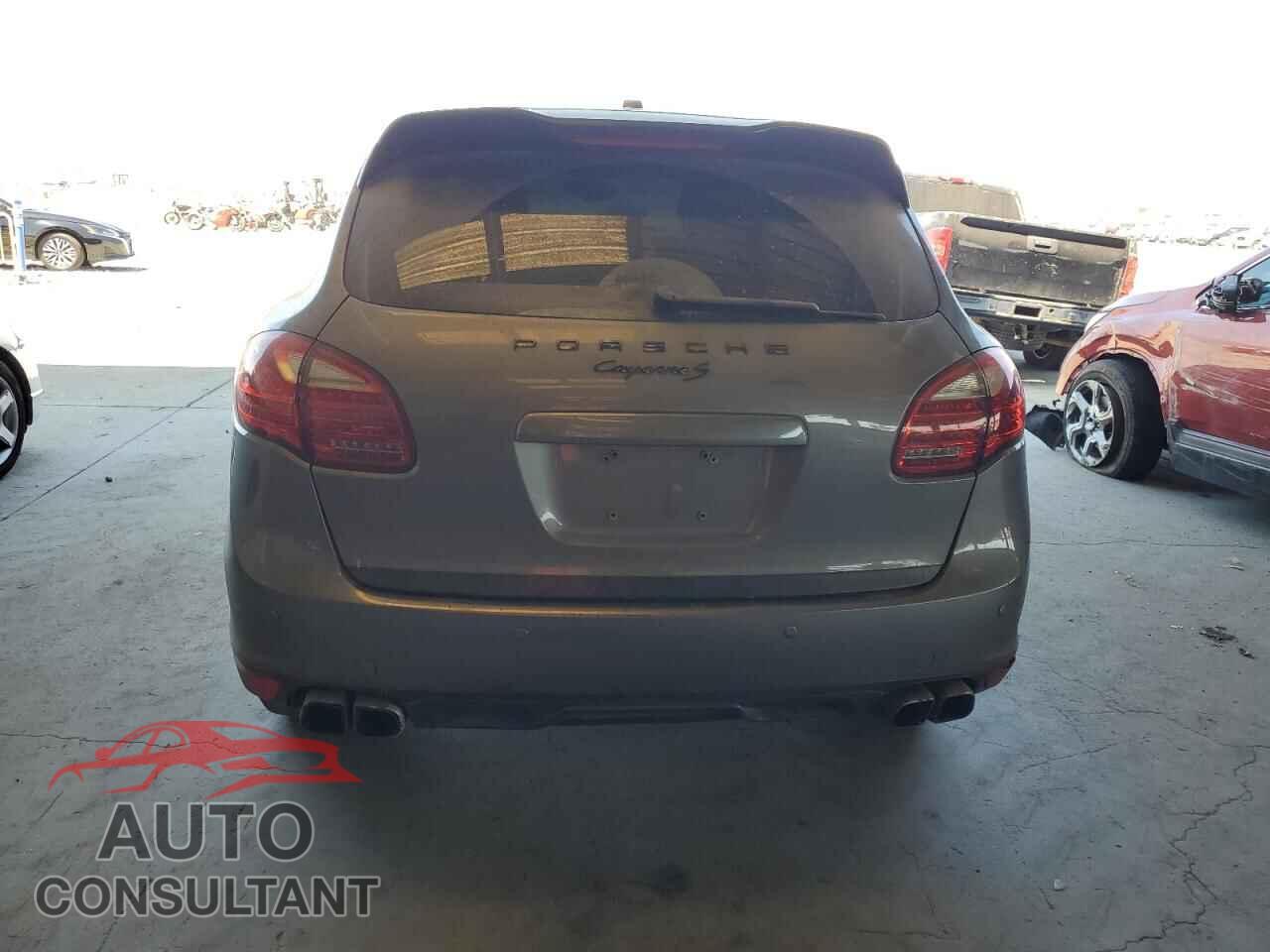 PORSCHE CAYENNE 2012 - WP1AB2A22CLA42830
