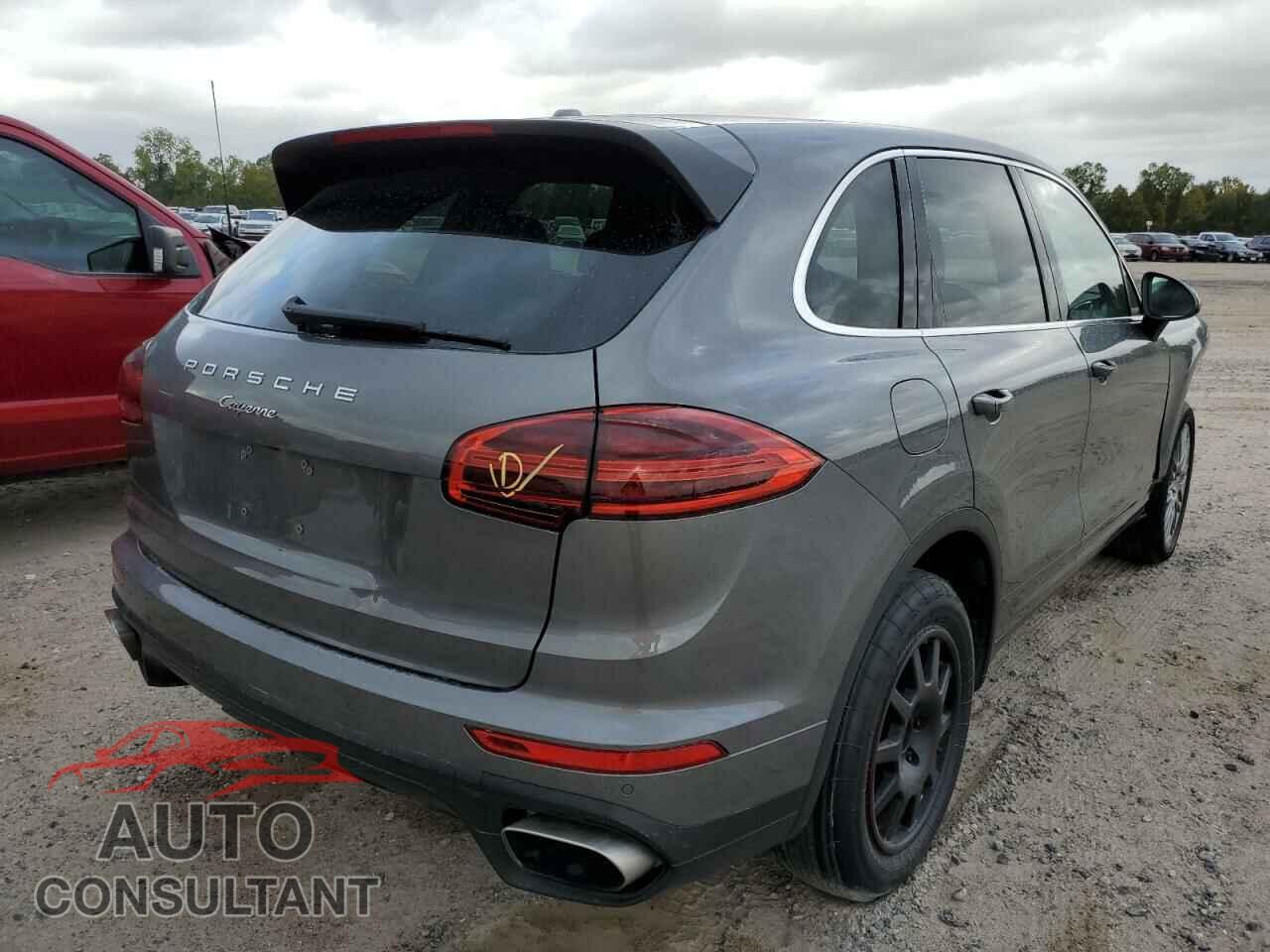 PORSCHE CAYENNE 2018 - WP1AA2A22JKA05184