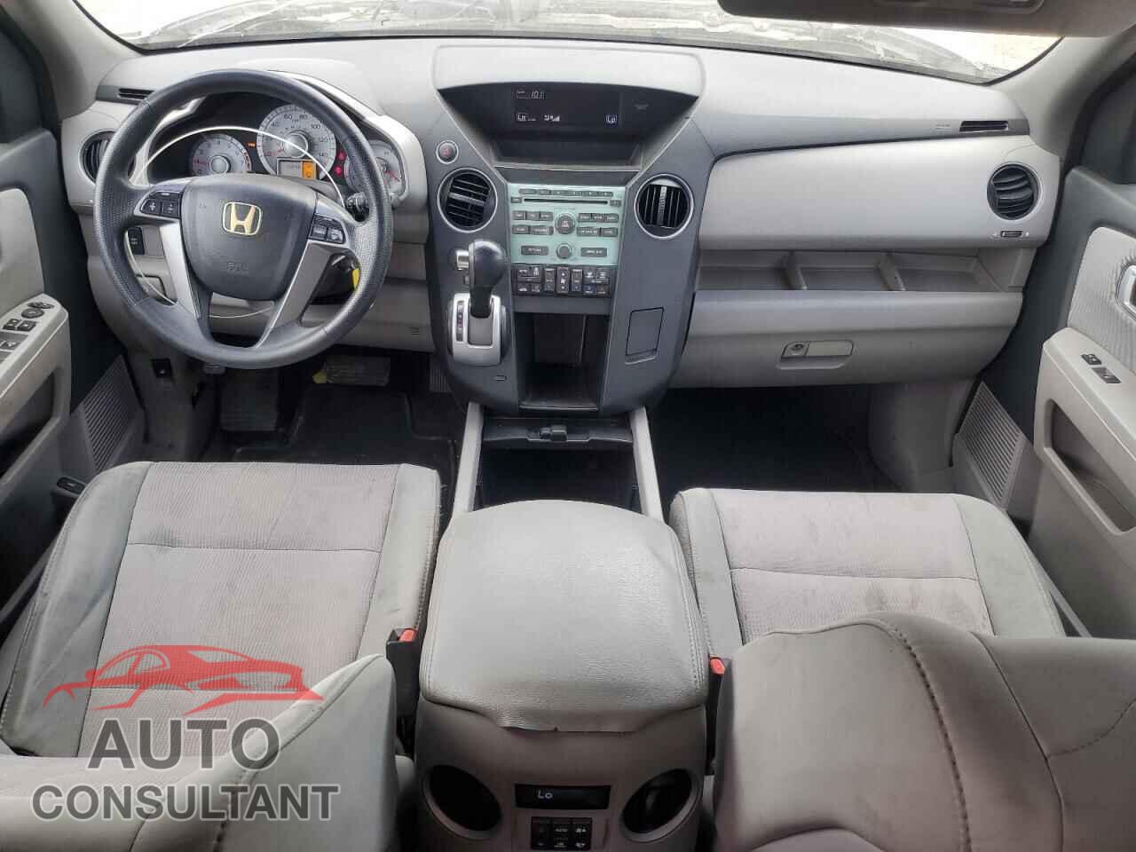 HONDA PILOT 2011 - 5FNYF3H49BB026062